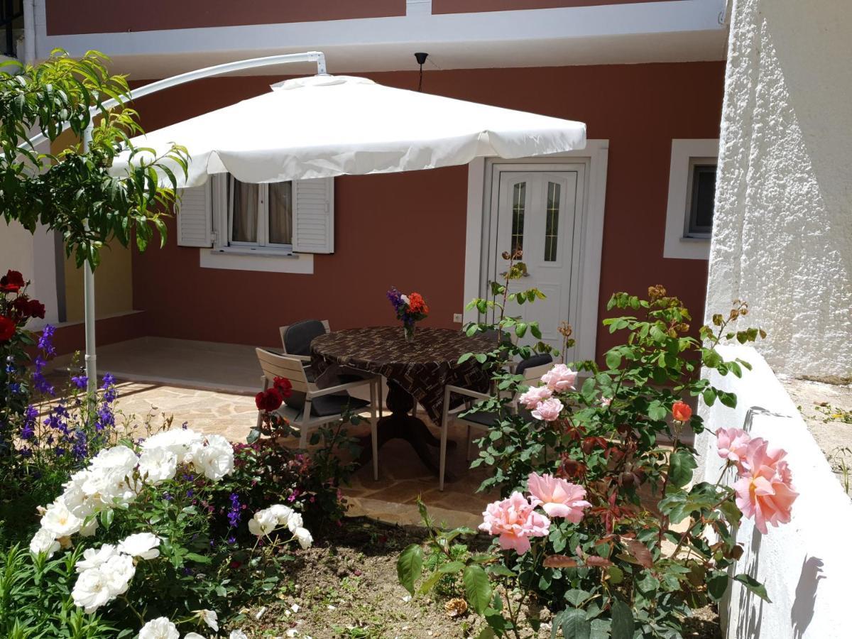 Apartament Angelika House 1 Marathiás Zewnętrze zdjęcie